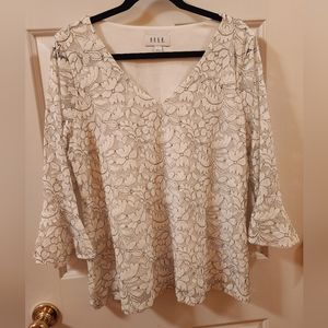 Elle white shirt with botanical print size large